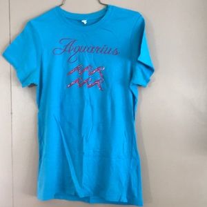 Aquarius tee
